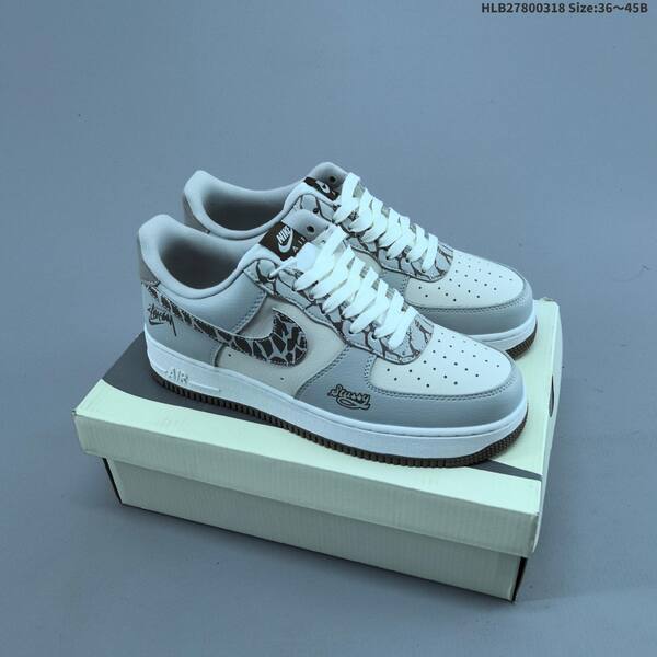 Nike Air Force 1 07 black white blue EU 36-45 sneaker