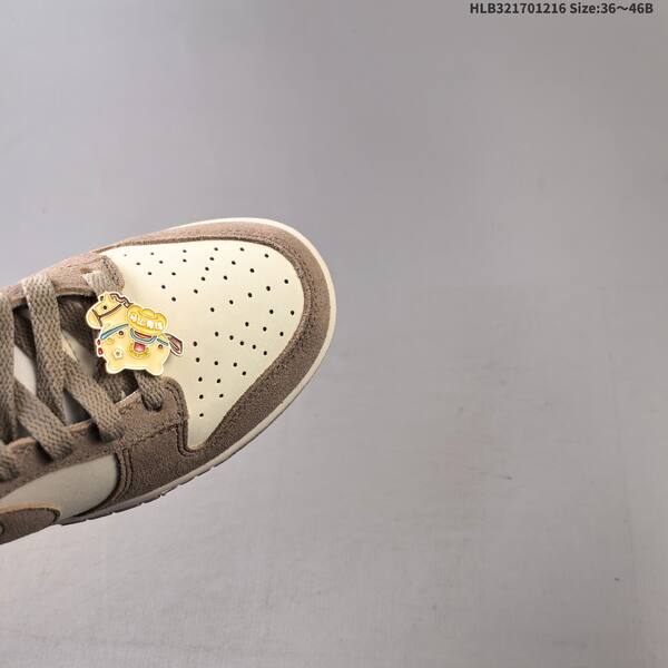 Nike Dunk Low taupe white sail gold EU 36-46 skate shoe