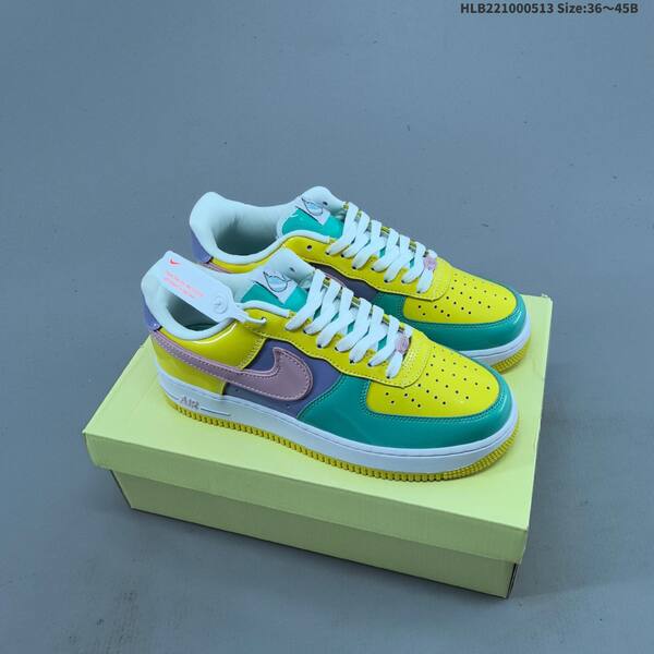 Nike Air Force 1 07 Low white black green EU 36-45 sneaker