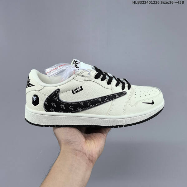 Nike Air Jordan 1 Low white/black EU 36-45 lifestyle