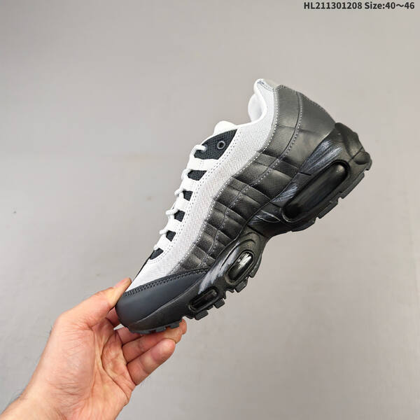NIKE AIR MAX 95 TT lifestyle