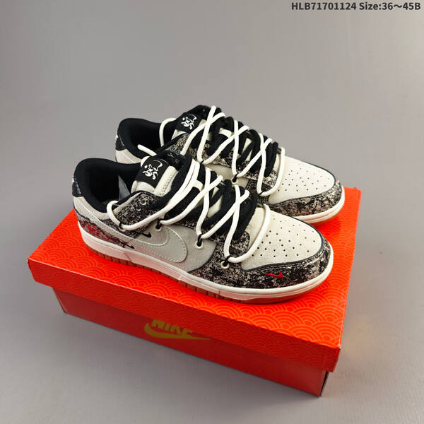 NIKE DUNK SB LOW lifestyle