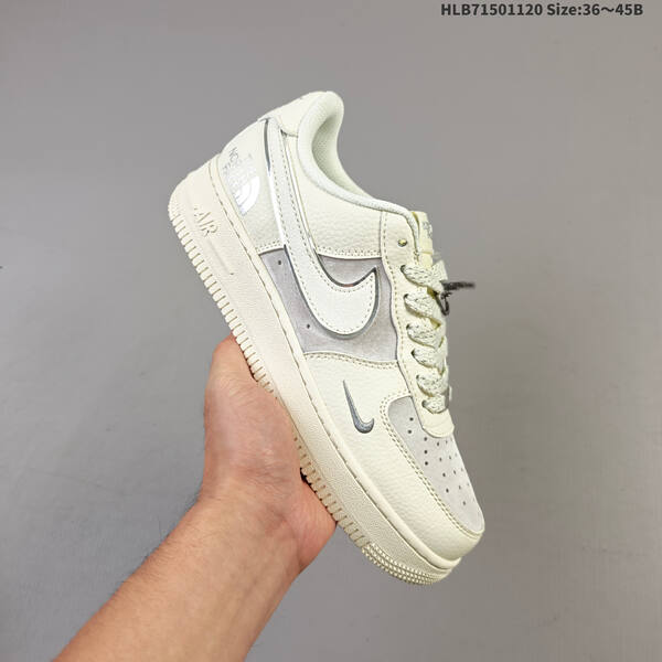NIKE AIR FORCE 1 07 LV8 QY6818 lifestyle