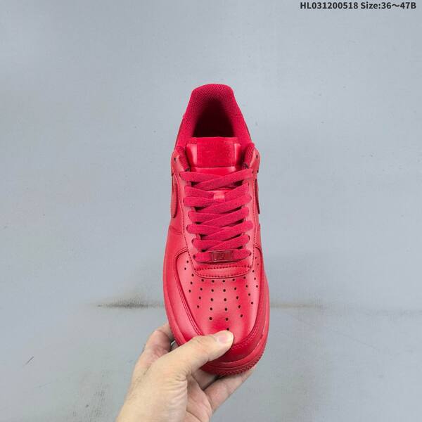 Nike Air Force 1 07 all red EU 36-47 sneaker