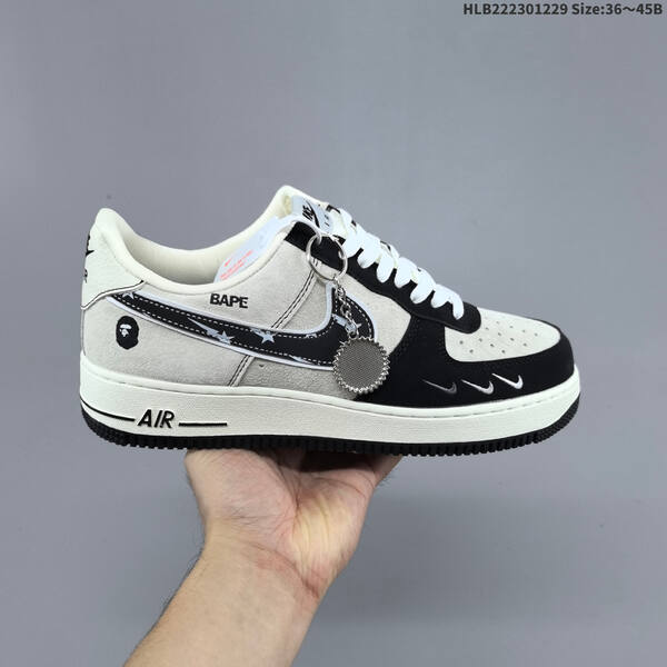 NIKE AIR FORCE 1 07 LV8 ZH0316-0 lifestyle