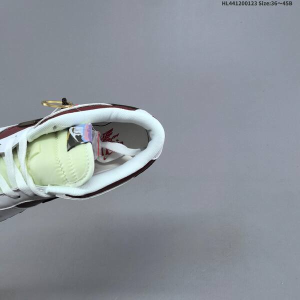 Nike SB Dunk Low white burgundy brown pale yellow EU 36-45 skate shoe