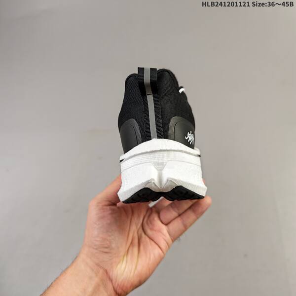 Nike Air Zoom Running black white EU 36-45 running shoe