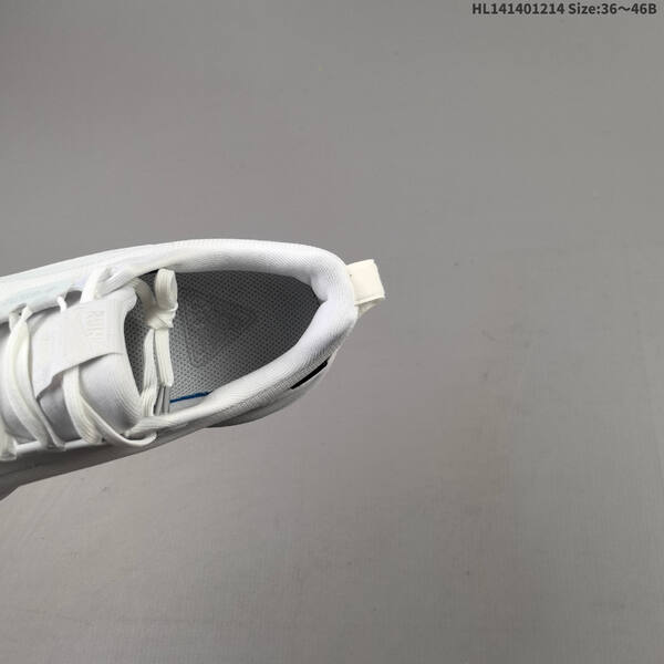 Nike VOMERO 18 GTX ReactX Air Zoom lifestyle