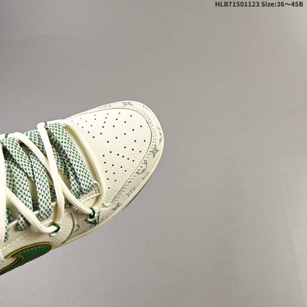 NIKE DUNK SB LOW lifestyle