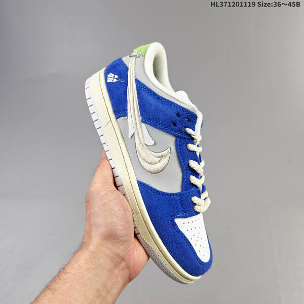 NIKE DUNK SB LOW lifestyle