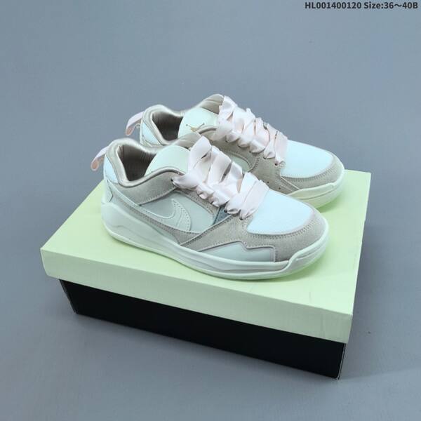 Jordan CMFT Era white/grey with purple accents 36~40B casual lifestyle