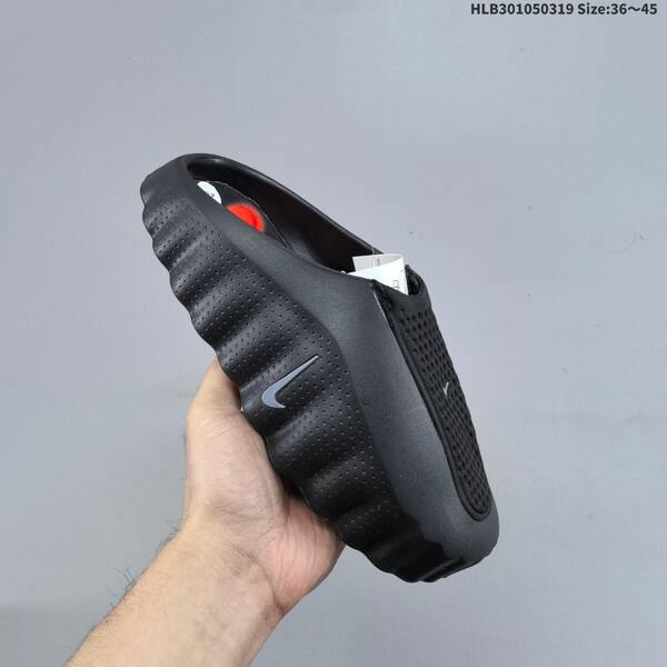 Nike Mind 001 black grey red EU 36-45 slides