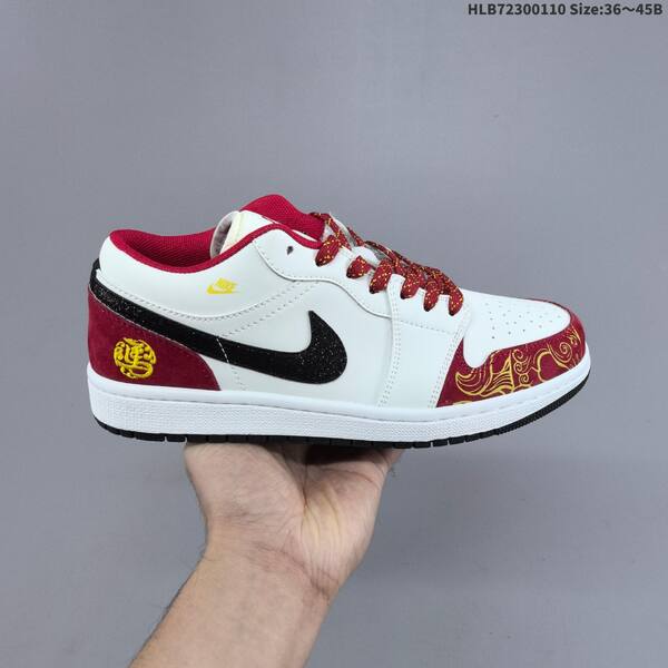 Jordan Air Jordan 1 Low x Travis Scott White/Black/Red EU 36-45 lifestyle