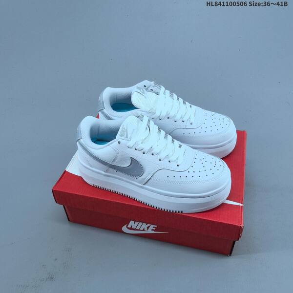 Nike Court Vision Alta LTR white light blue EU 36-41 skate shoe