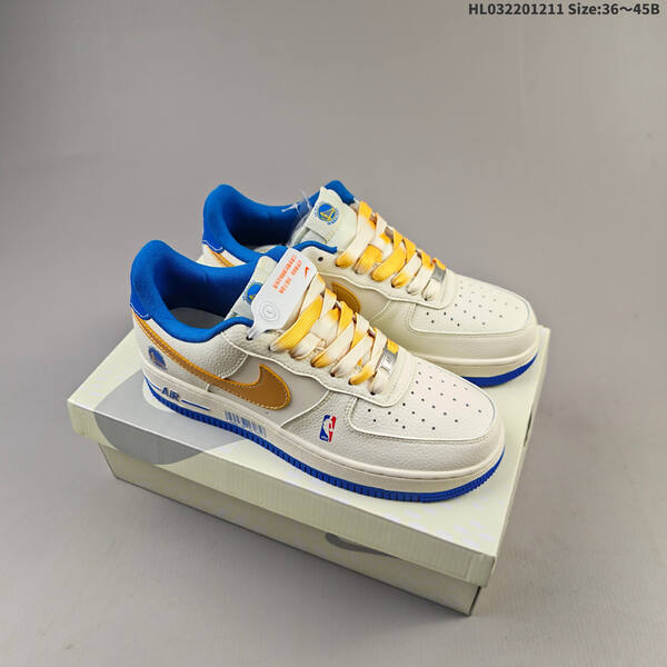 NIKE AIR FORCE 1 07 LV8 JP8028-0 lifestyle