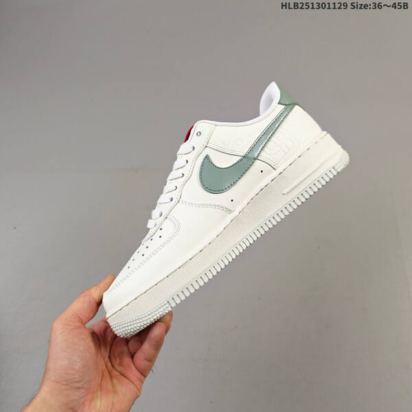 Nike AIR FORCE 1 07 lifestyle
