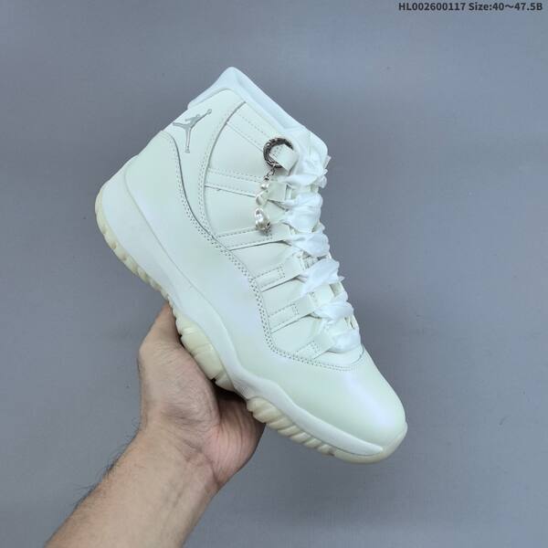 Jordan Air Jordan 11 Retro white/cream EU 40-47.5 basketball