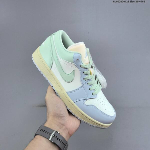 Jordan Air Jordan 1 Low white/light blue/mint green EU 36-46 casual