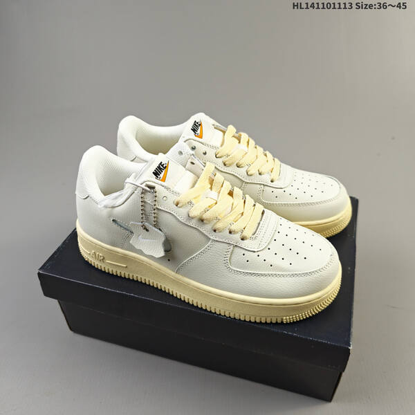 Nike AIR FORCE 1 07 lifestyle