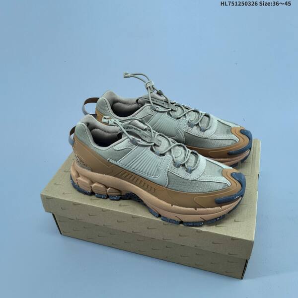 Nike Zoom Vomero Roam white light grey maroon blue brown EU 36-45 running shoe