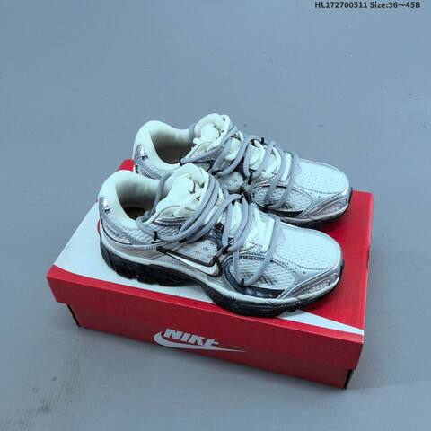 Nike V5 RNR silver pink black white