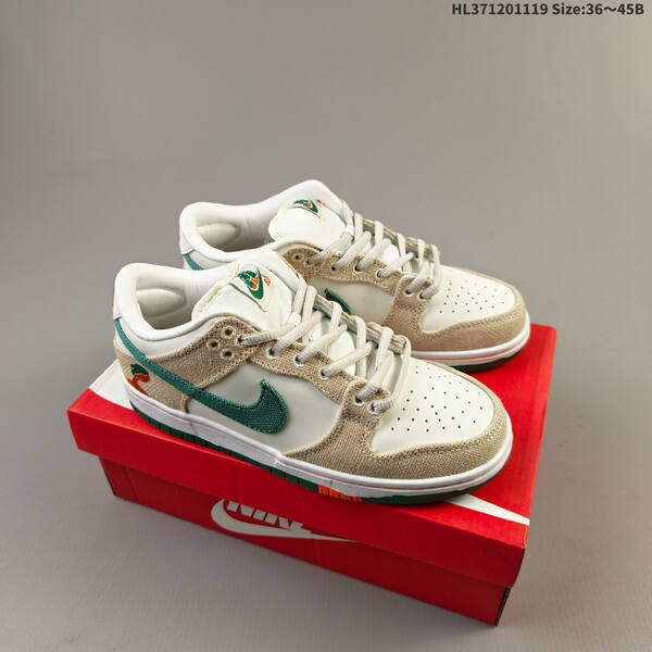 NIKE DUNK SB LOW lifestyle