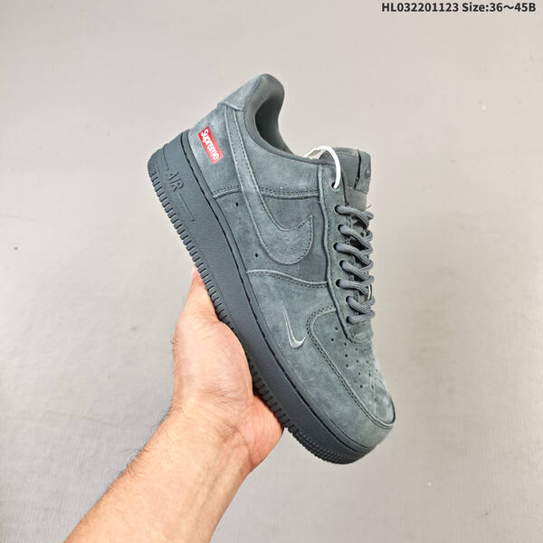 NIKE AIR FORCE 1 07 LV8 DF0188-1 lifestyle