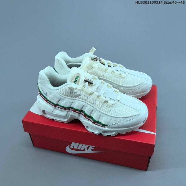 Nike Air Max 95 black green red white EU 40-46 running shoe
