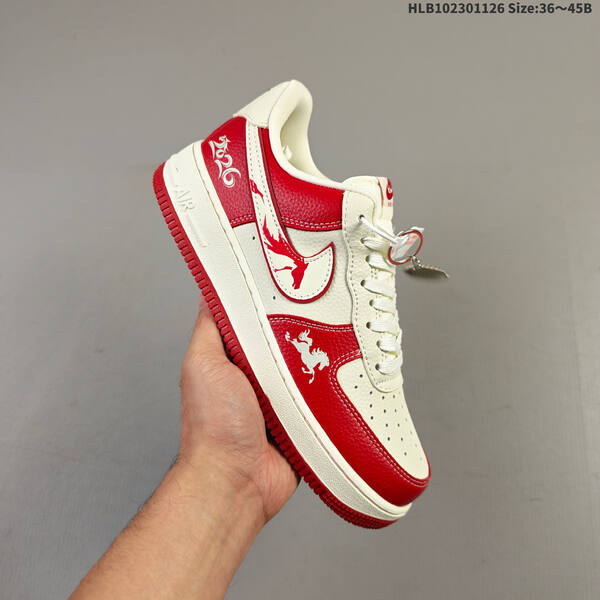 Nike AIR FORCE 1 07 lifestyle