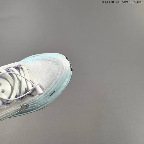 Nike Air Zoom Vomero PLUS white light blue purple pink EU 36-40 running shoe