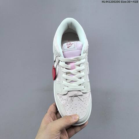 Nike Dunk Low Valentines Day Light Beige Pink White Red Blue EU 36-41 Skate Shoe - Unisex (BS-61517)