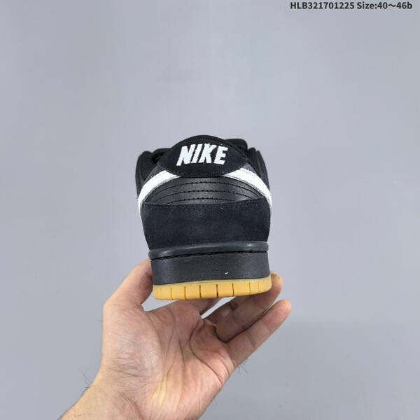 NIKE DUNK SB LOW lifestyle