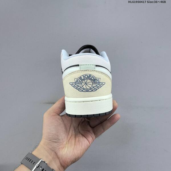 Jordan Air Jordan 1 Low IB7109-004 grey/white/black/pink EU 36-41 basketball