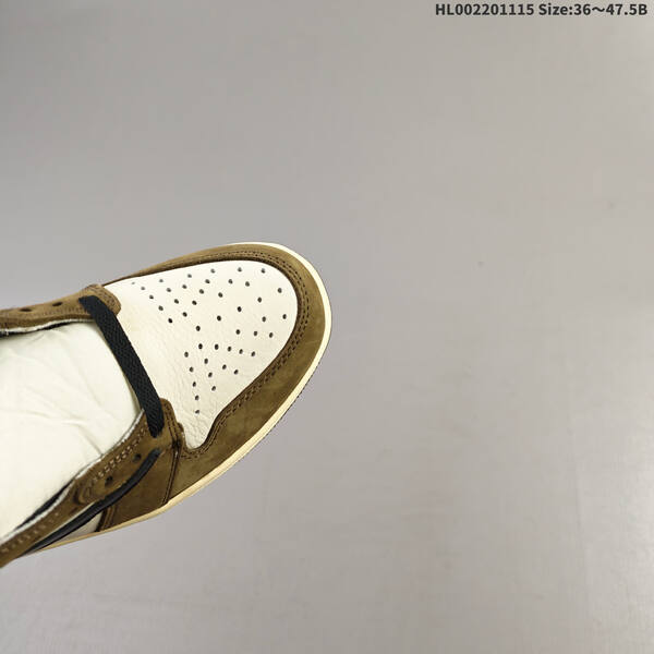 Jordan Travis Scott x Air Jordan 1 High OG TS SP Sail/Dark Mocha/Black EU 36-47.5 basketball