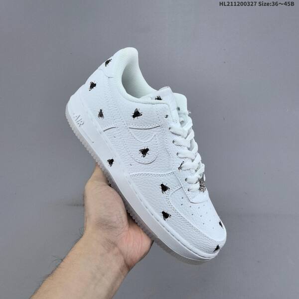 Nike Air Force 1 07 black white gold EU 36-45 sneaker