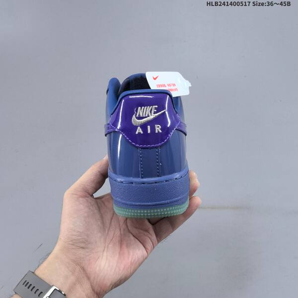 NIKE AIR FORCE 1 07 LV8 IO4489 Size 36 lifestyle