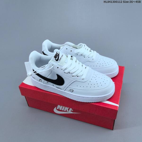 Nike Court Vision Low white black EU 36-45 skate shoe