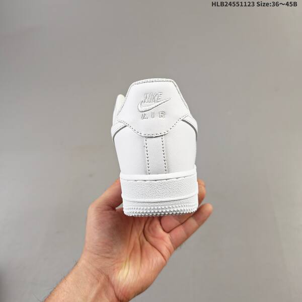 Nike Air Force 1 07 triple white EU 36 45 sneaker EU 36-45
