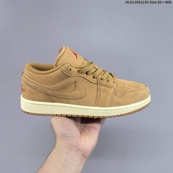 Jordan Air Jordan 1 Low HV4089-200 tan/brown suede with sail midsole and red accents EU 36-40 casual