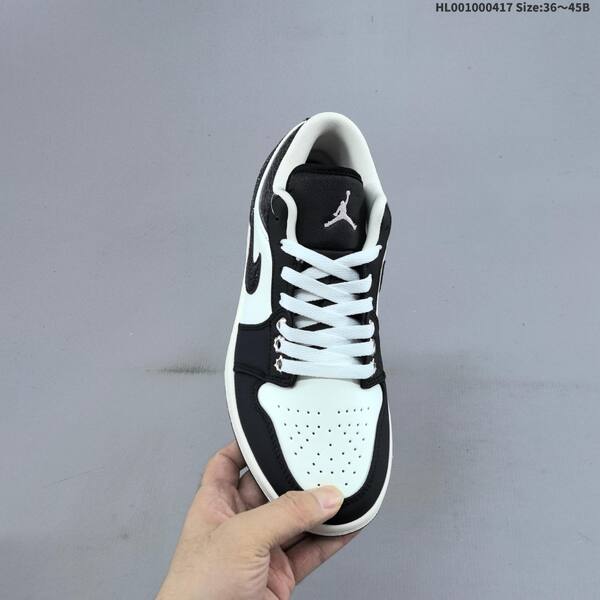 Jordan Air Jordan 1 Low SE Black/White EU 36-45 lifestyle