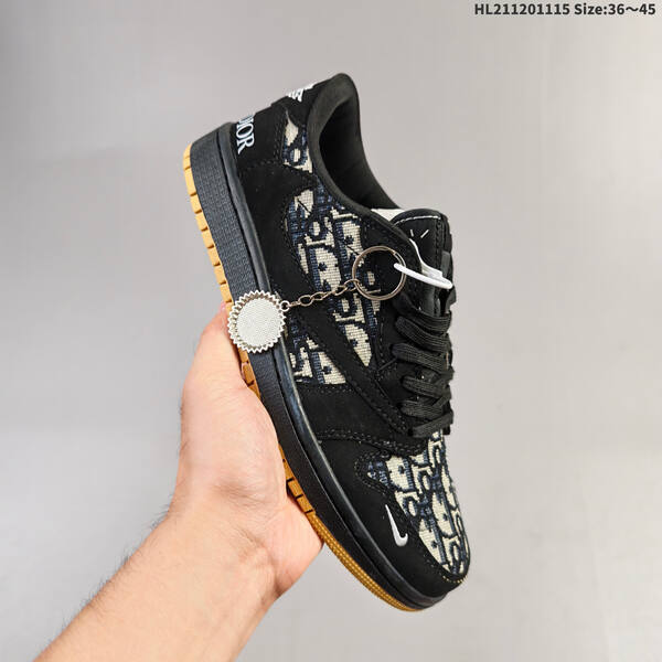 Nike Air Jordan 1 off-white/gray/green with vintage-style printed overlay EU 36-45 basketball