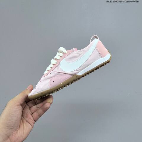 Nike Jacquemus x Nike Air Max 1 Jacumoon Light Pink Black White Gum Orange EU 36-46 Sneaker - Unisex (BS-60147)