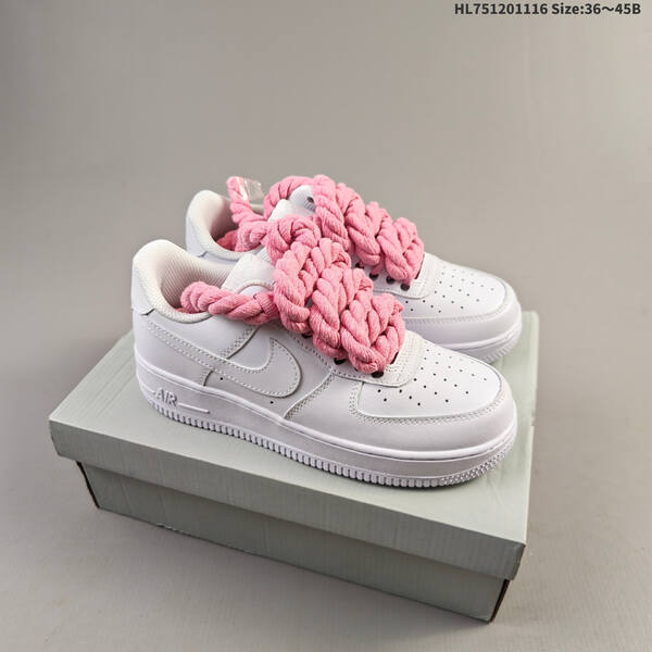 Nike AIR FORCE 1 07 lifestyle