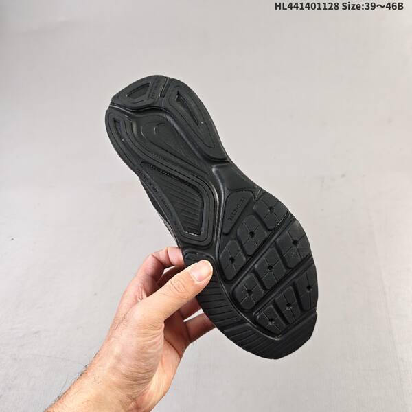 Nike Air Zoom Structure 26 black dark grey EU 39-46 running shoe