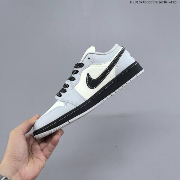 Jordan Air Jordan 1 Low Light Grey/White/Black EU 36-45 basketball