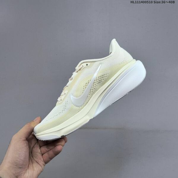 Nike Air Zoom Pegasus 42 cream white pale yellow EU 36-40 running shoe