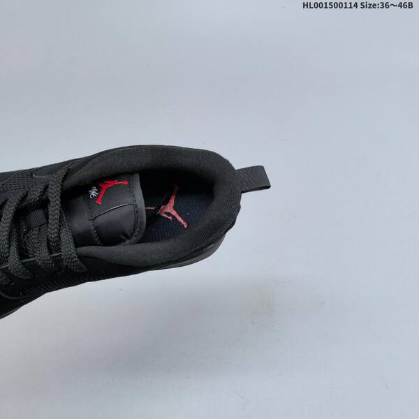 Jordan CMFT Era black/red EU 36-46 casual