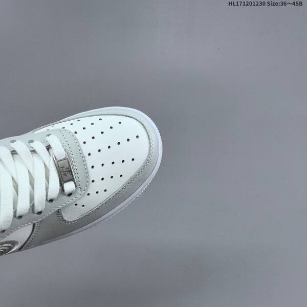 Nike Air Force 1 07 light grey white silver EU 36 45 sneaker EU 36-45
