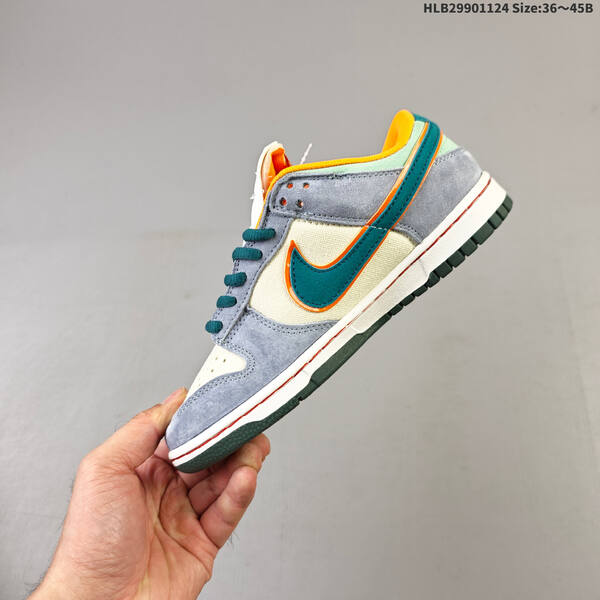 Otomo Katsuhiro x Nike SB Dunk Low Steamboy OST lifestyle