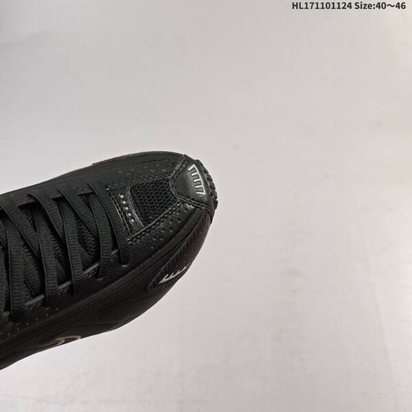 Nike Shox R4 HJ7303-445 black silver white EU 40-46 running shoe